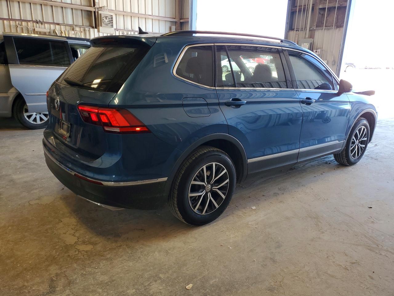 2020 VOLKSWAGEN TIGUAN SE photo 7