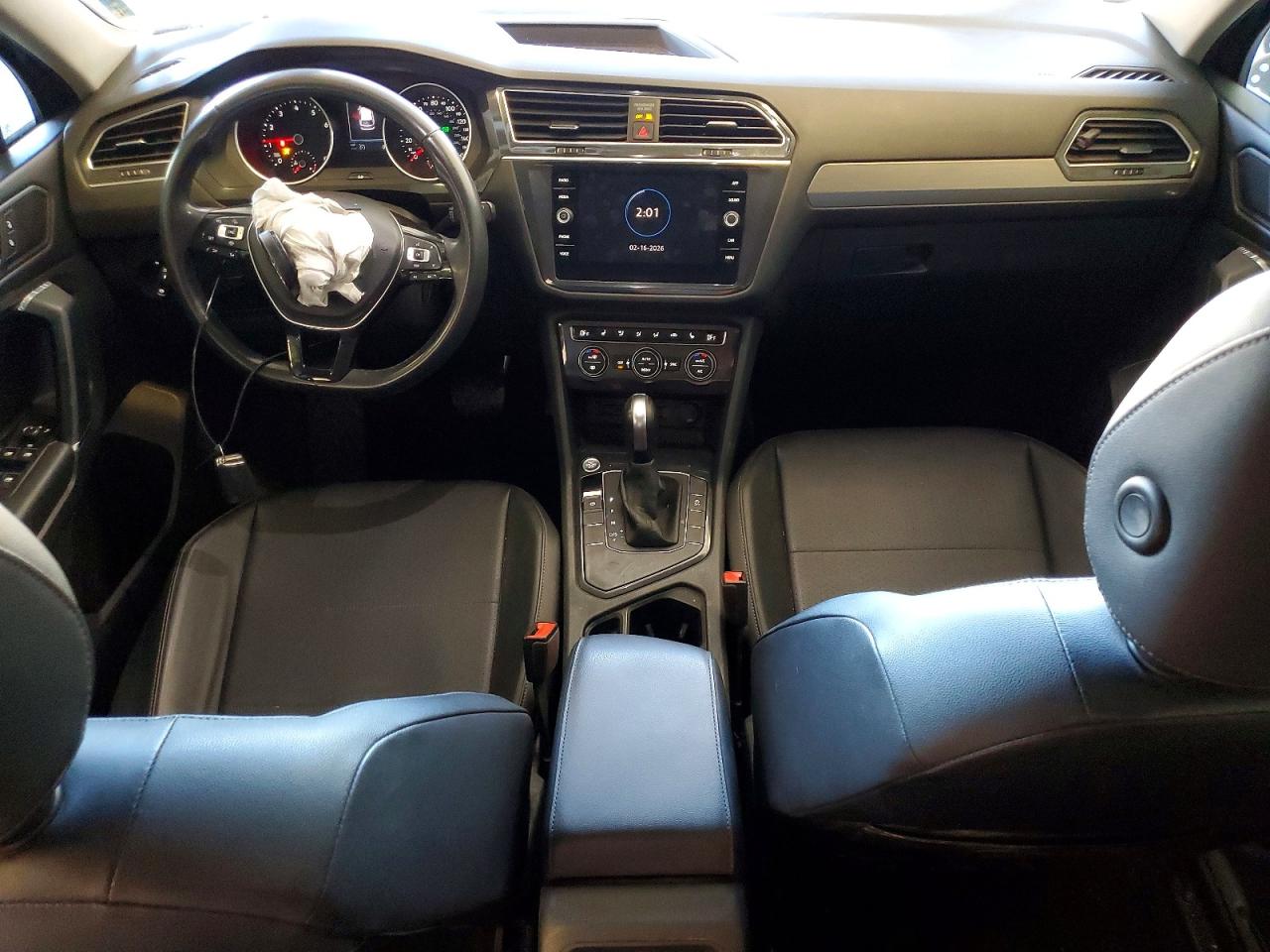 2020 VOLKSWAGEN TIGUAN SE photo 22