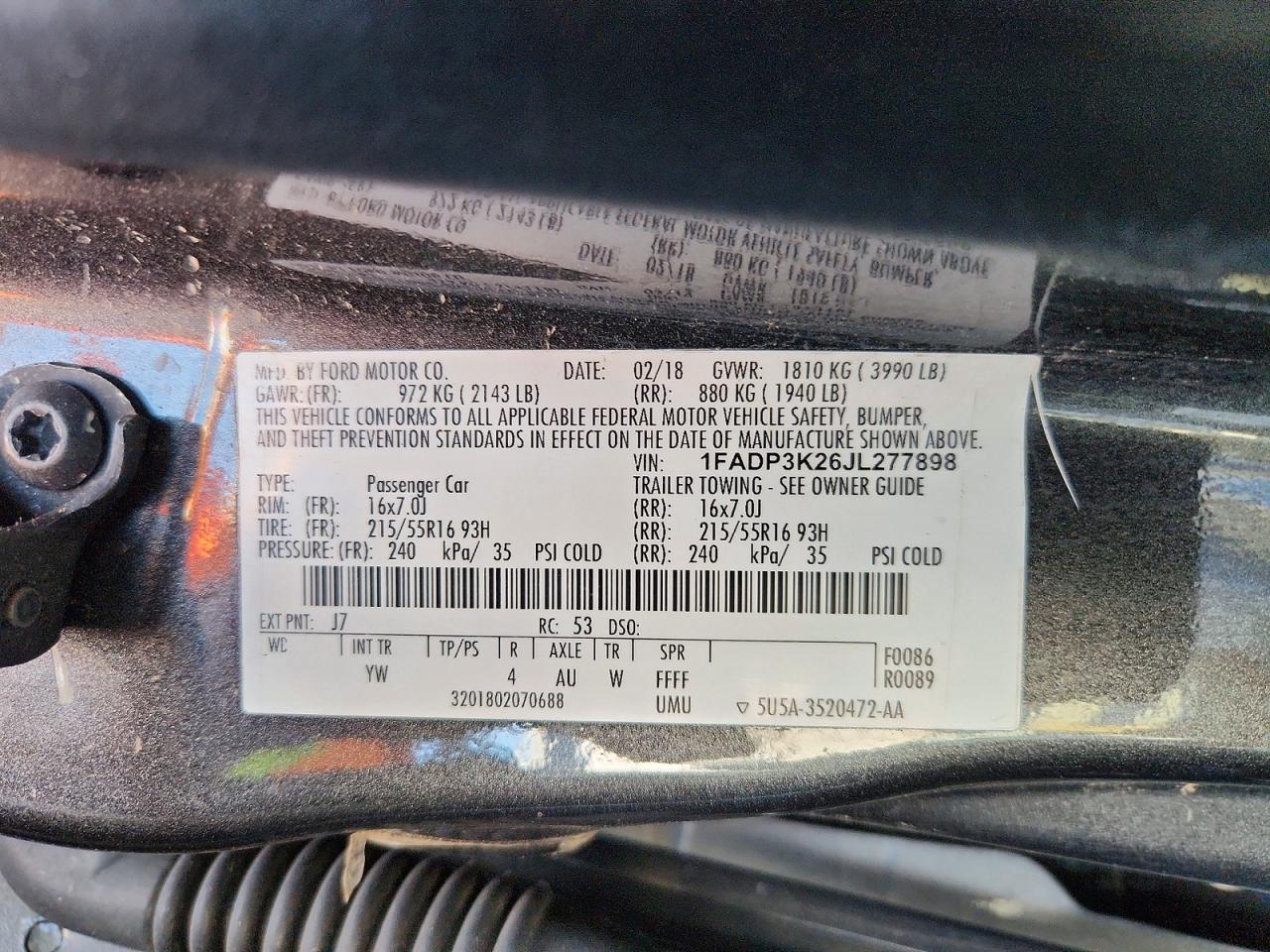 2018 FORD FOCUS SE photo 12