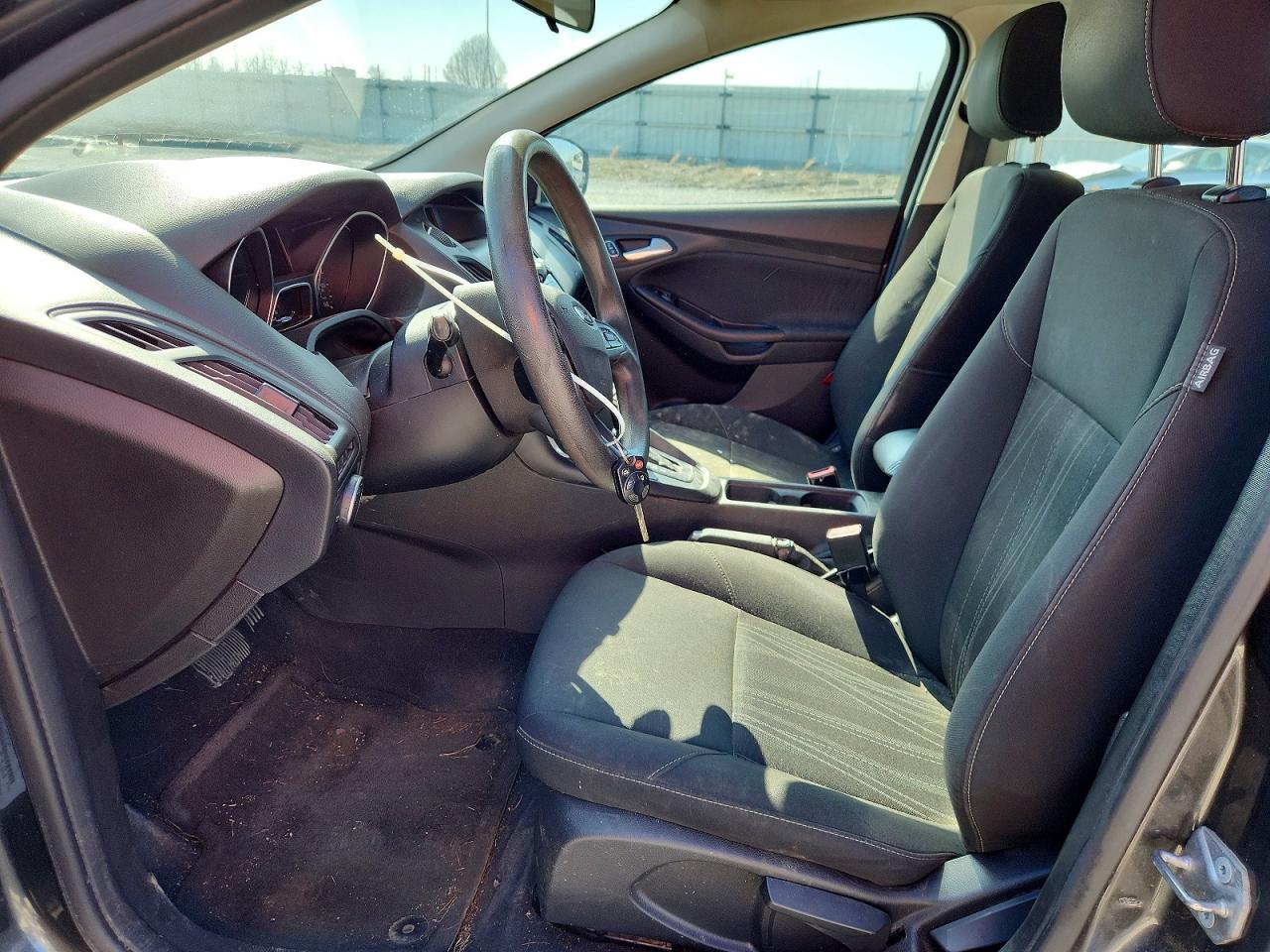2018 FORD FOCUS SE photo 7