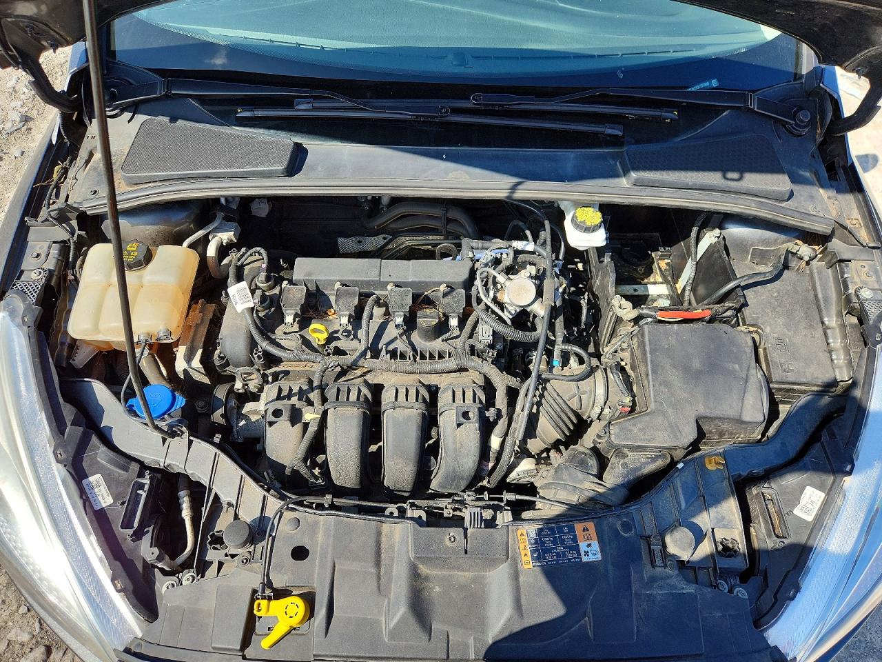 2018 FORD FOCUS SE photo 11