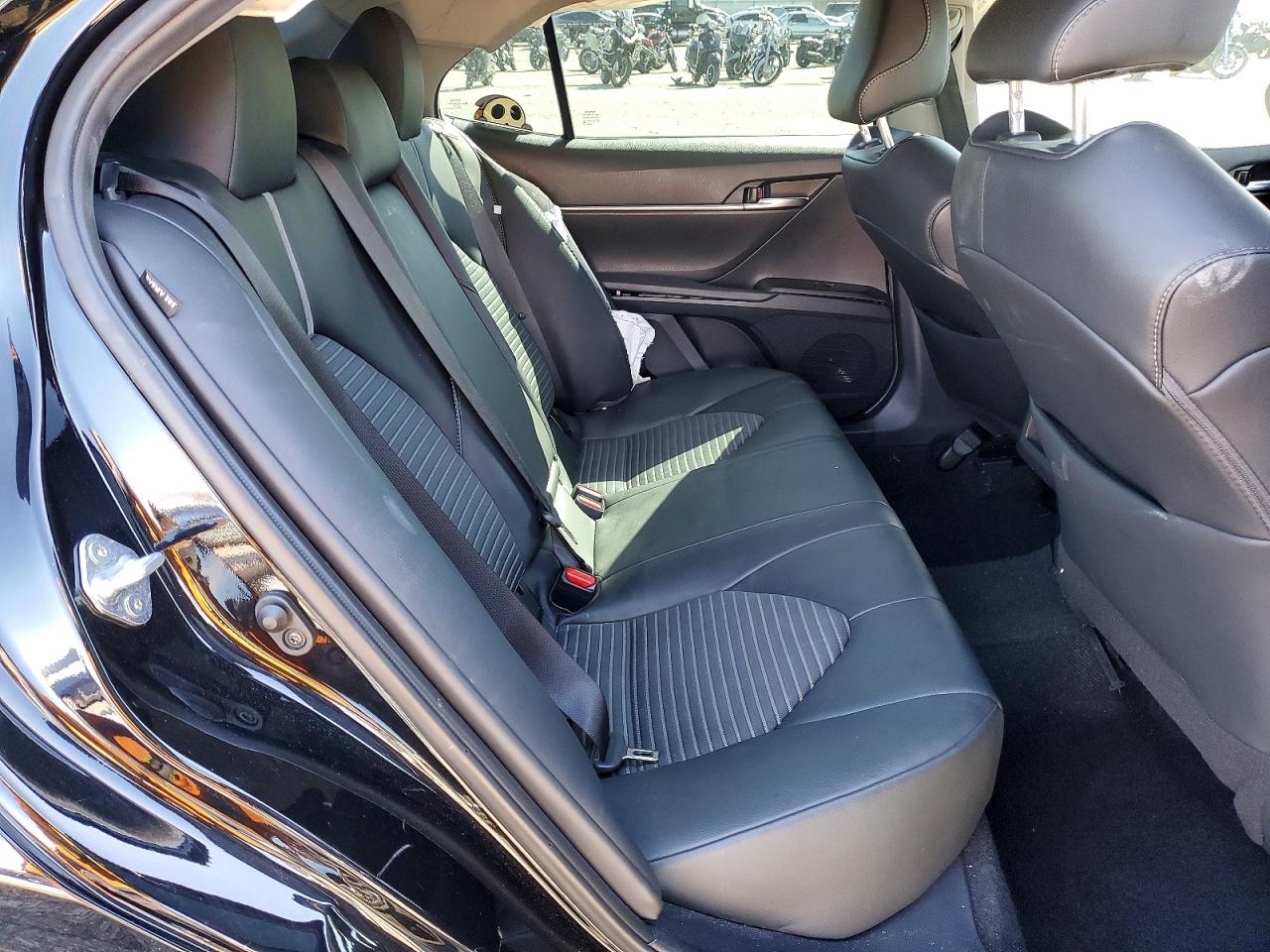 2024 TOYOTA CAMRY SE NIGHT SHADE photo 10