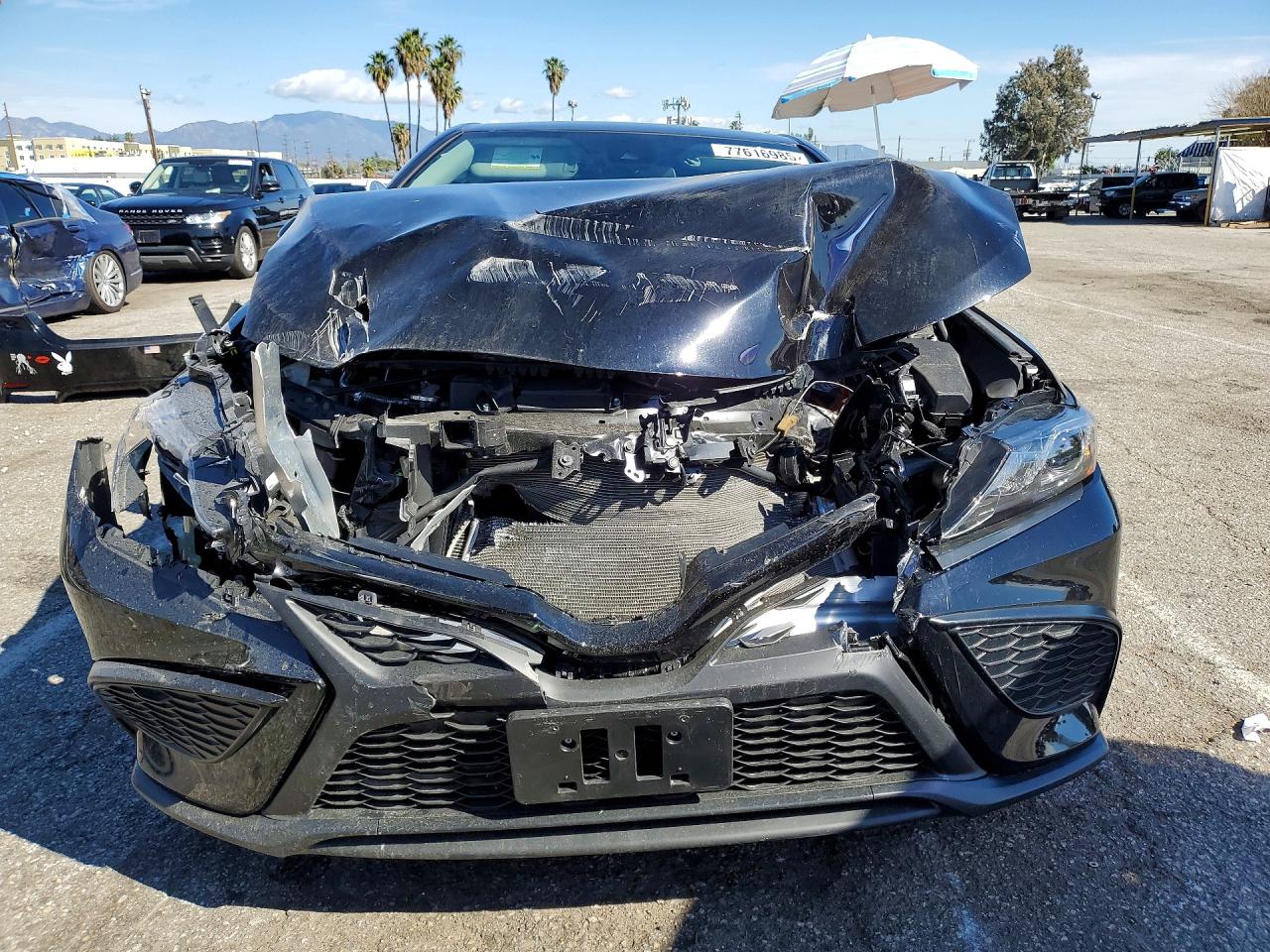 2024 TOYOTA CAMRY SE NIGHT SHADE photo 5