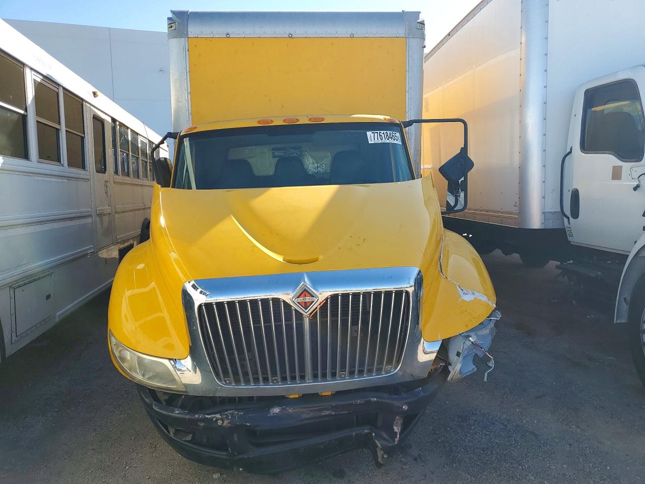 2018 INTERNATIONAL 4300 BOX TRUCK photo 9