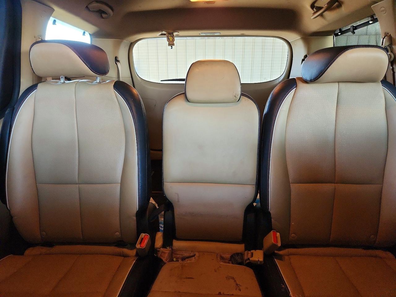 2017 KIA SEDONA EX photo 10