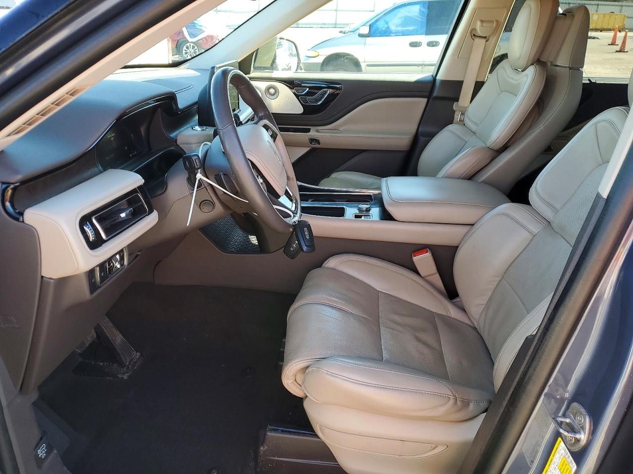 2021 LINCOLN AVIATOR RESERVE photo 19
