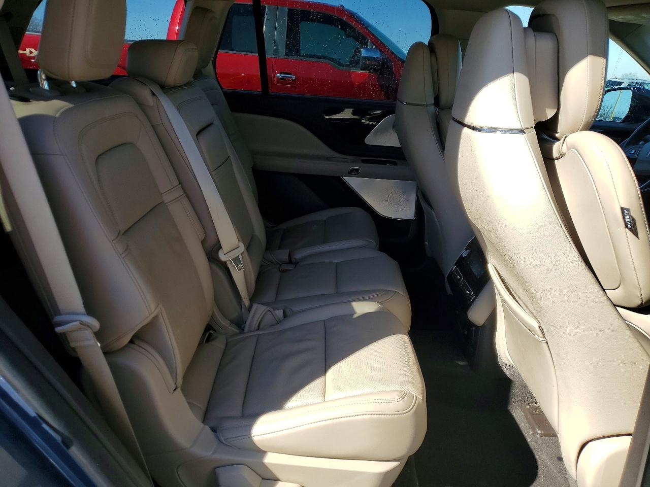 2021 LINCOLN AVIATOR RESERVE photo 31