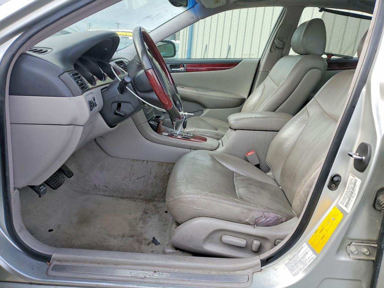2003 LEXUS ES 300 photo 7