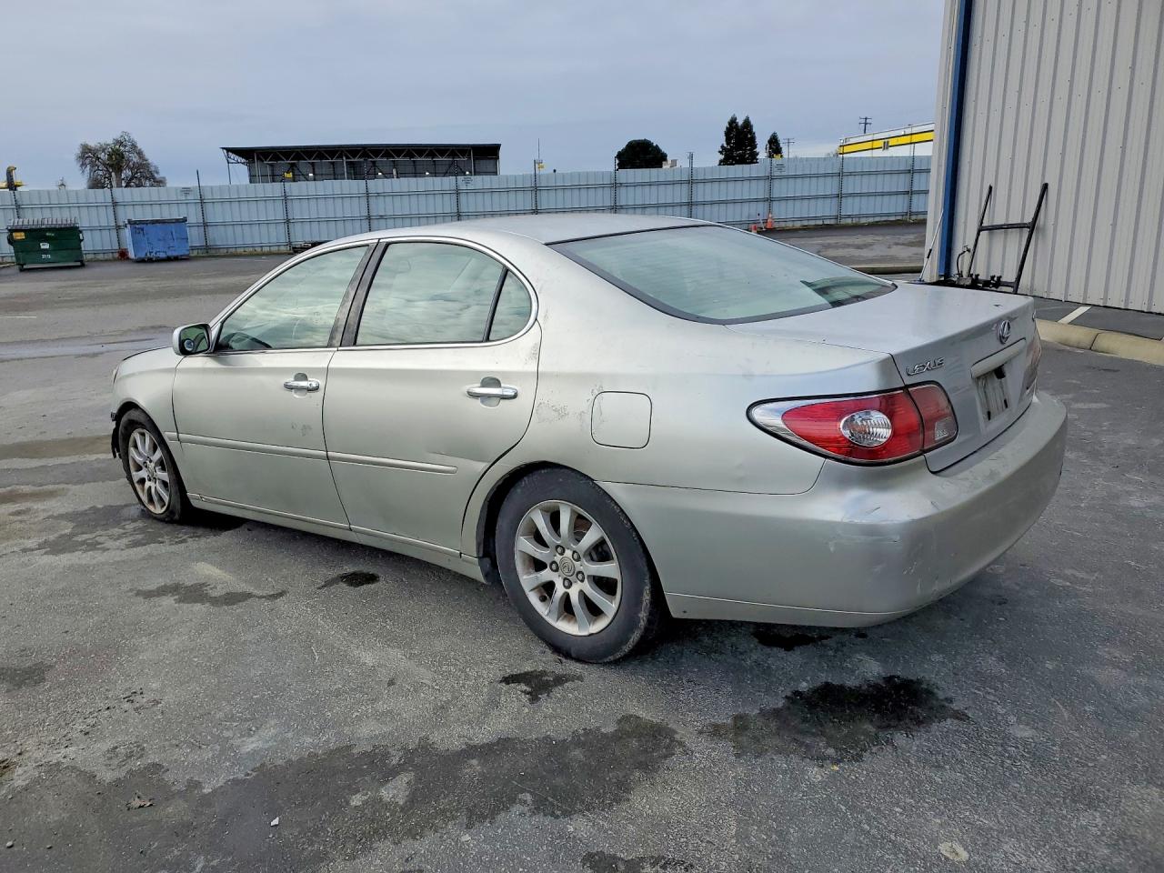 2003 LEXUS ES 300 photo 2