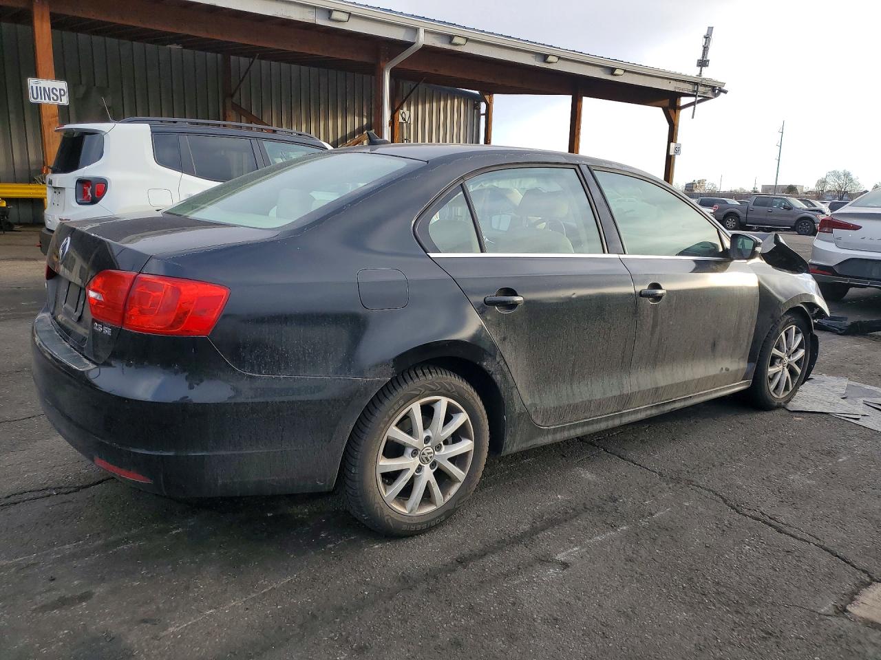 2013 VOLKSWAGEN JETTA SE photo 3