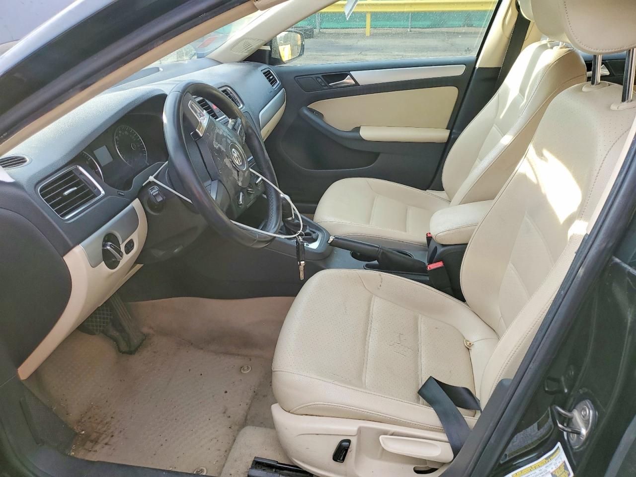 2013 VOLKSWAGEN JETTA SE photo 7