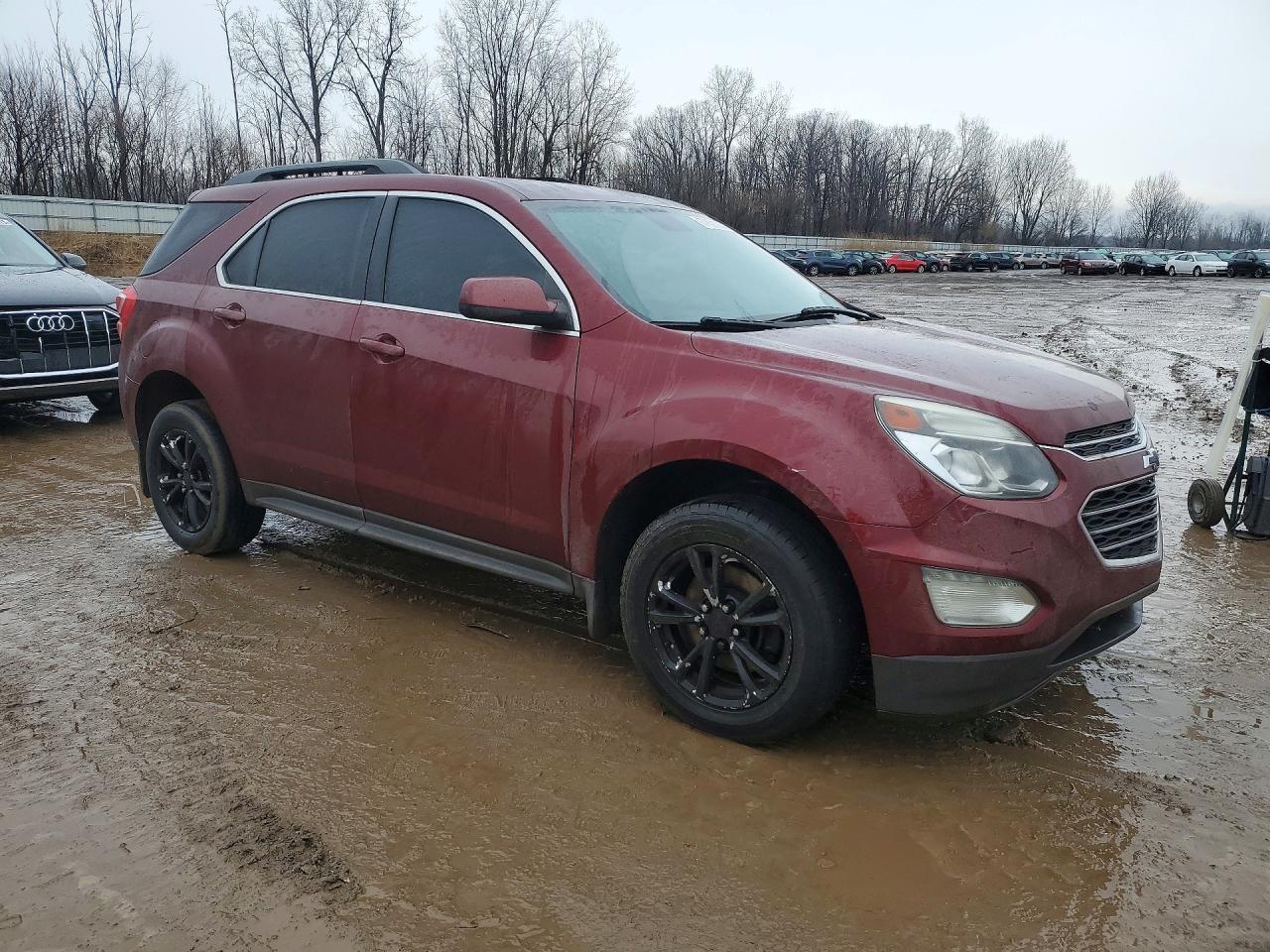 2017 CHEVROLET EQUINOX LT photo 4