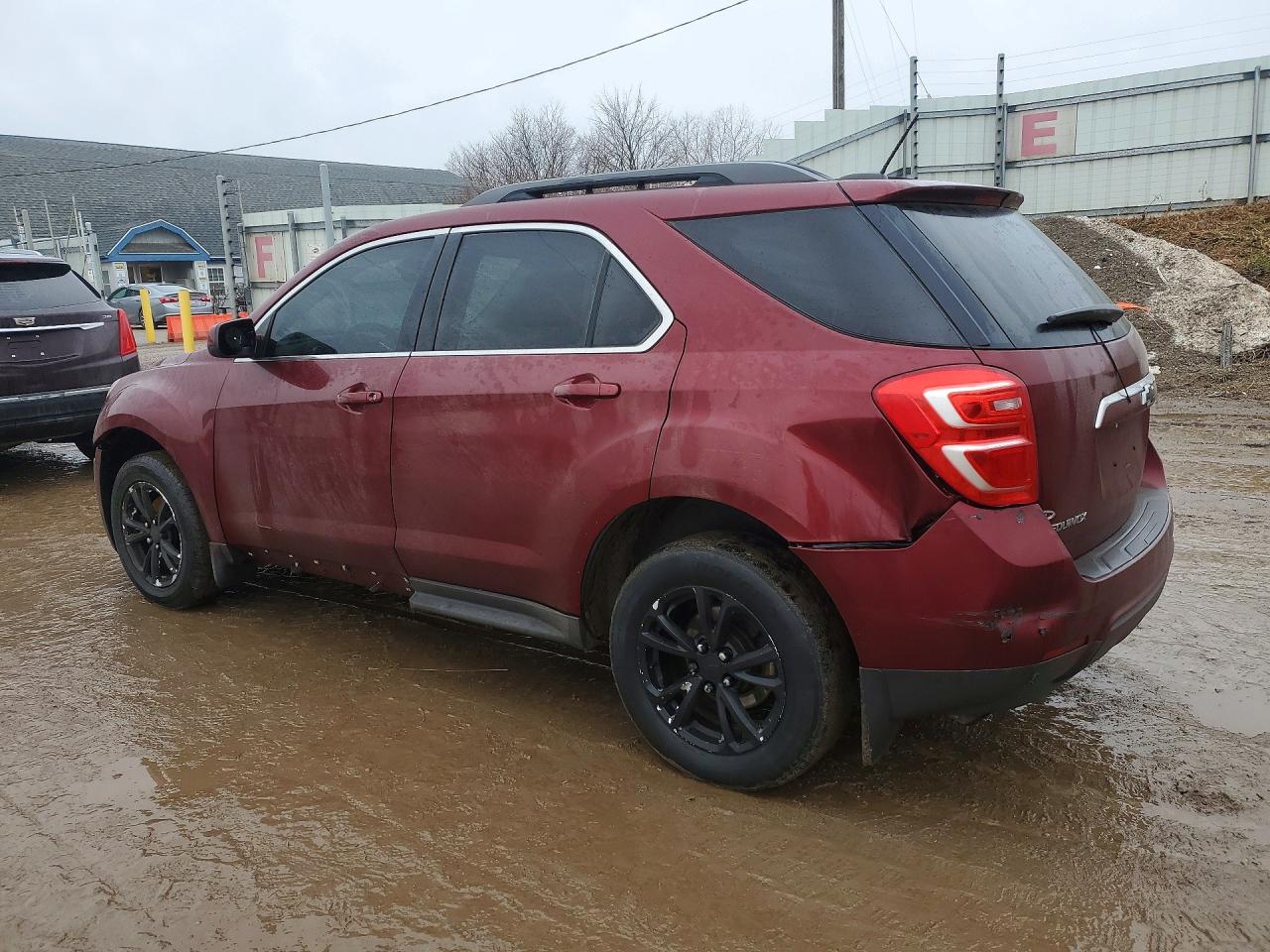 2017 CHEVROLET EQUINOX LT photo 2