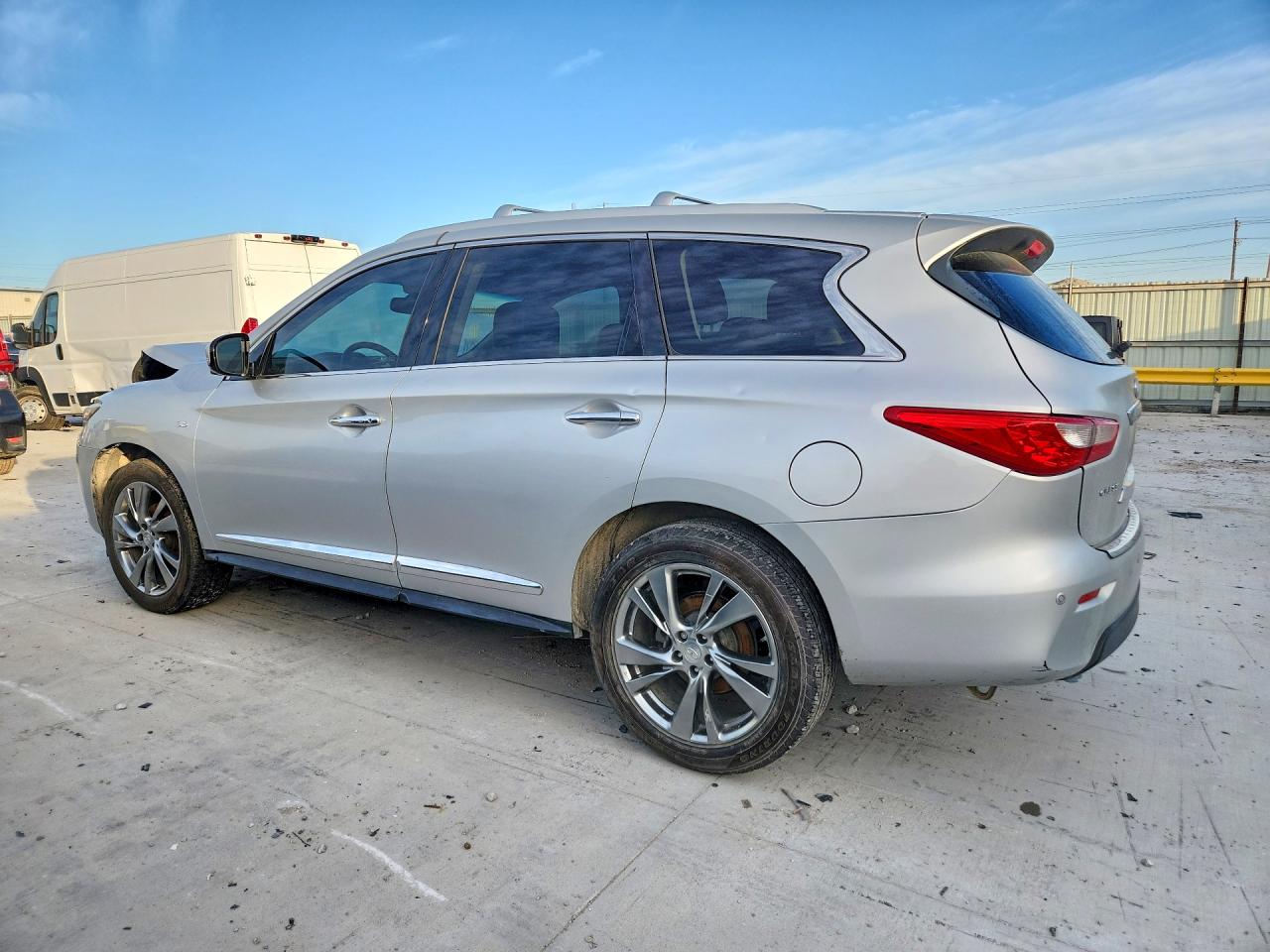 2014 INFINITI QX60 photo 2