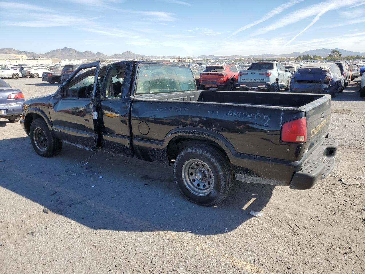 2002 CHEVROLET S TRUCK S10 photo 3