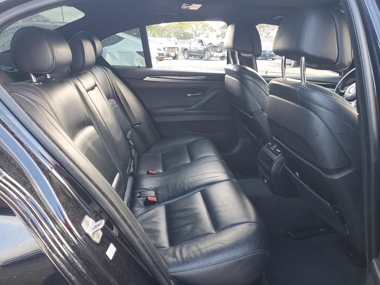 2016 BMW 535 I photo 19
