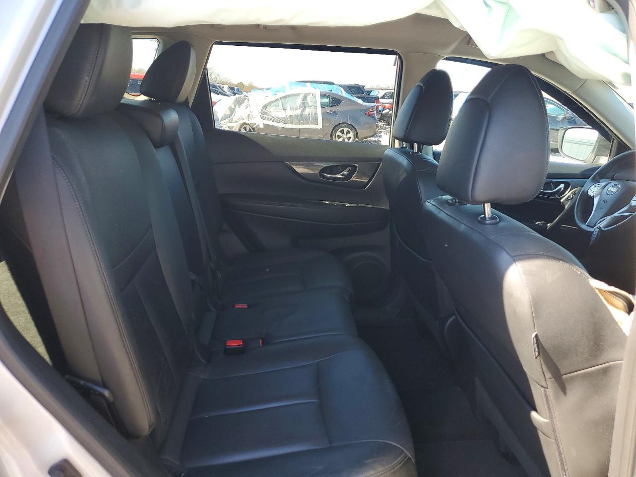 2014 NISSAN ROGUE S photo 19