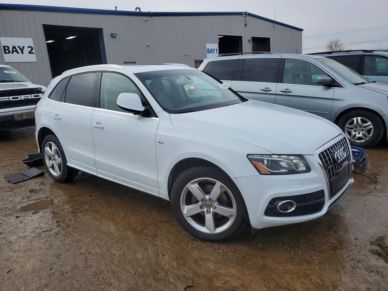 2012 AUDI Q5 PREMIUM PLUS photo 10