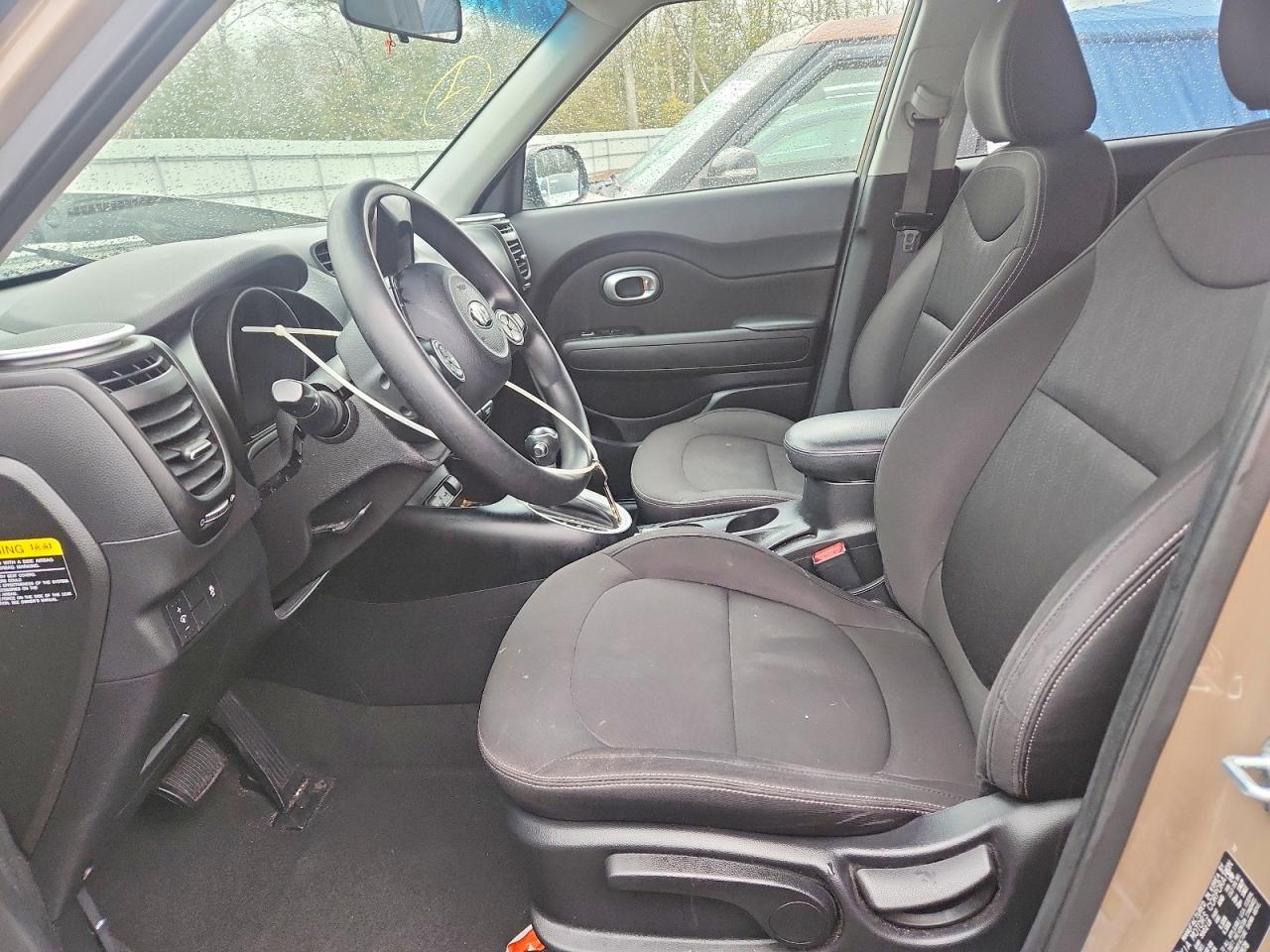 2016 KIA SOUL BASE photo 7