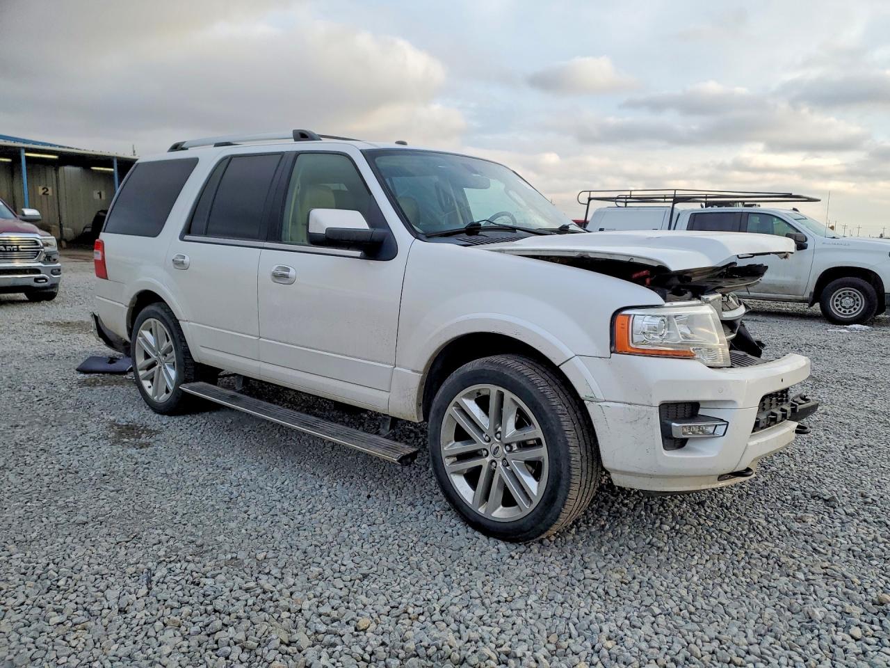 2017 FORD EXPEDITION LIMITED photo 4