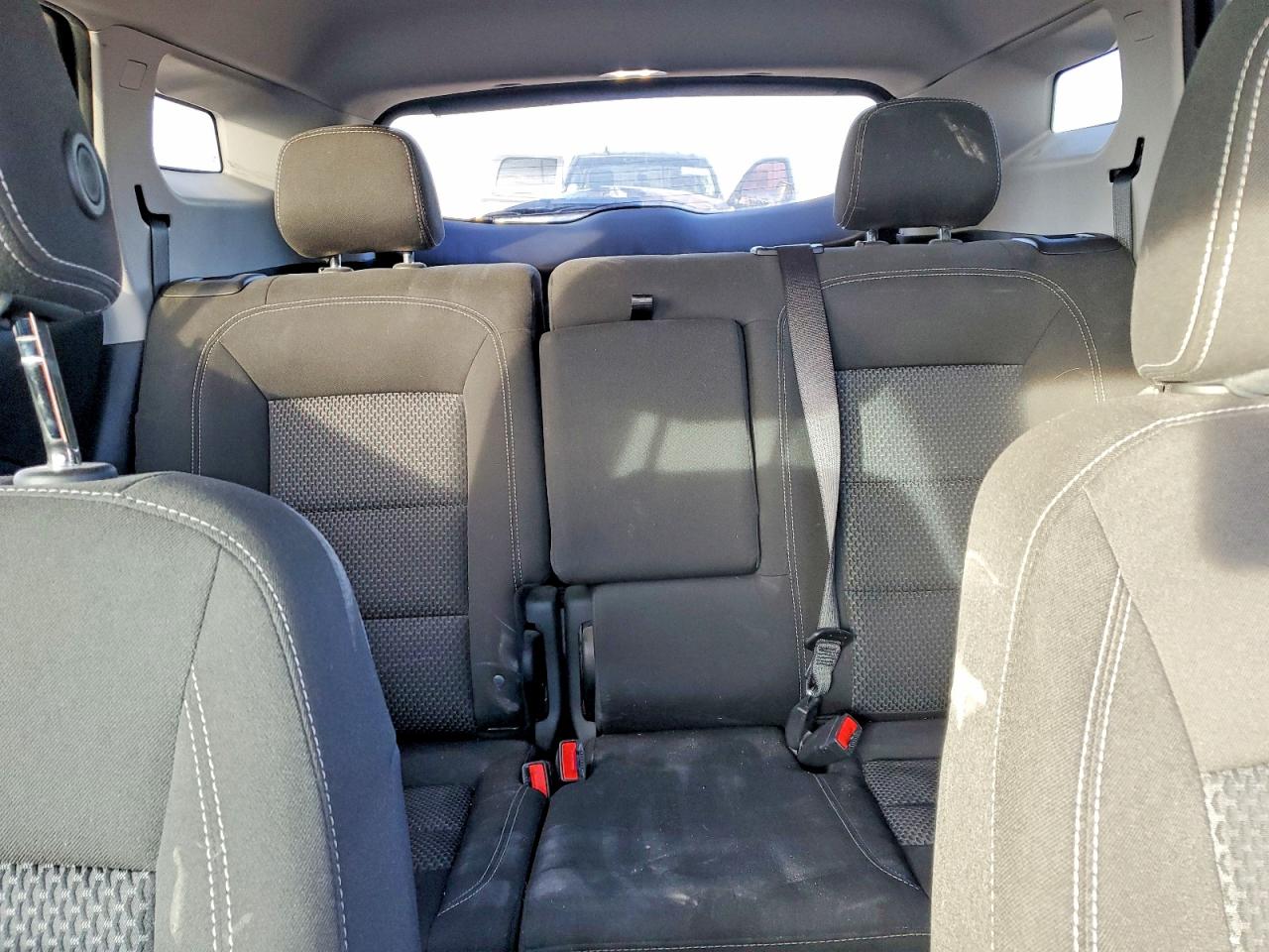 2024 GMC TERRAIN SLE photo 10