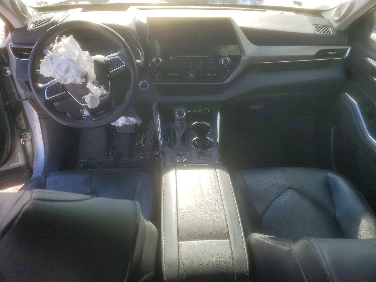 2021 TOYOTA HIGHLANDER PLATINUM photo 15
