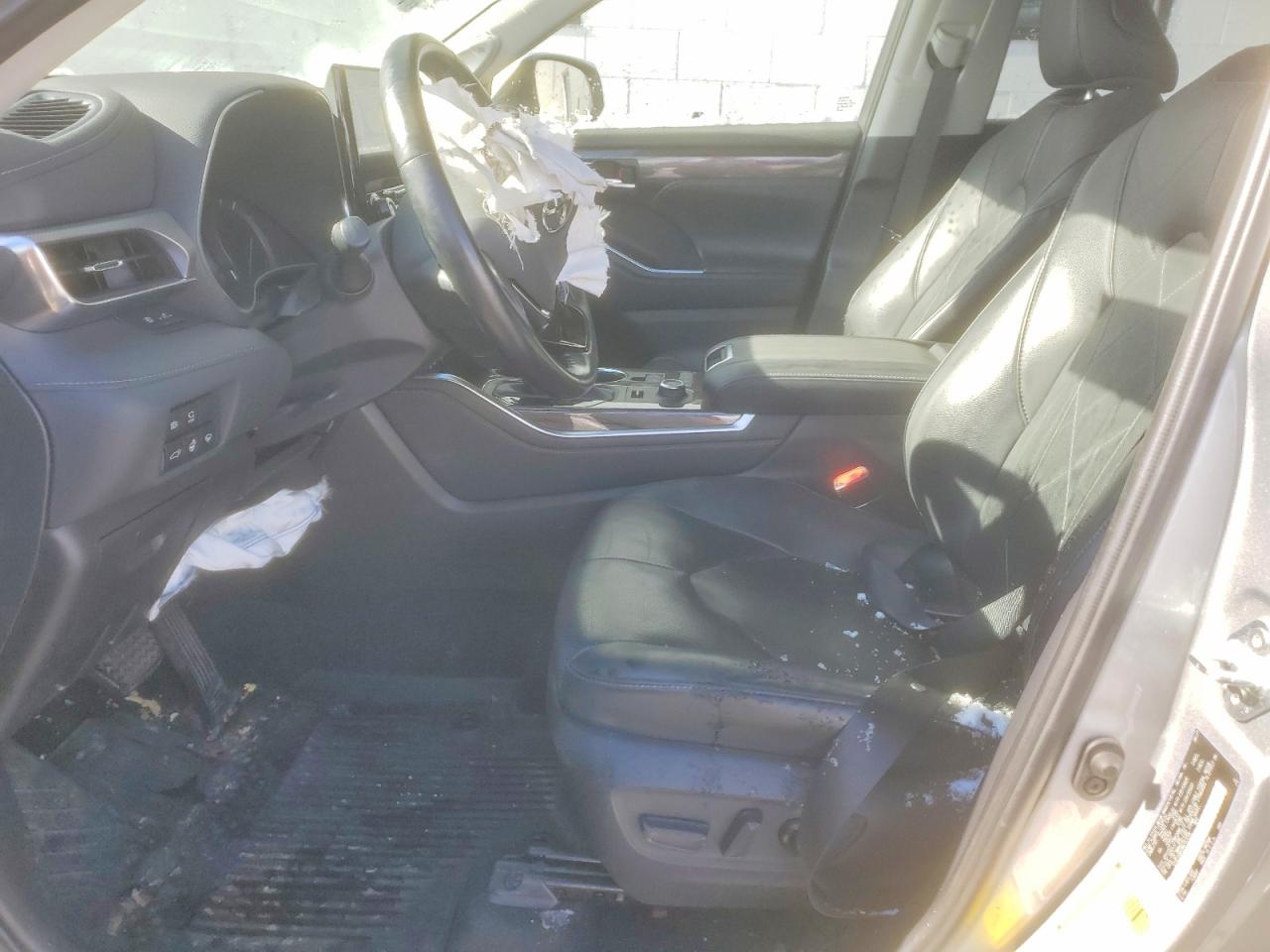 2021 TOYOTA HIGHLANDER PLATINUM photo 13