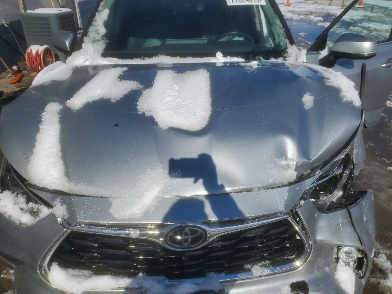 2021 TOYOTA HIGHLANDER PLATINUM photo 21