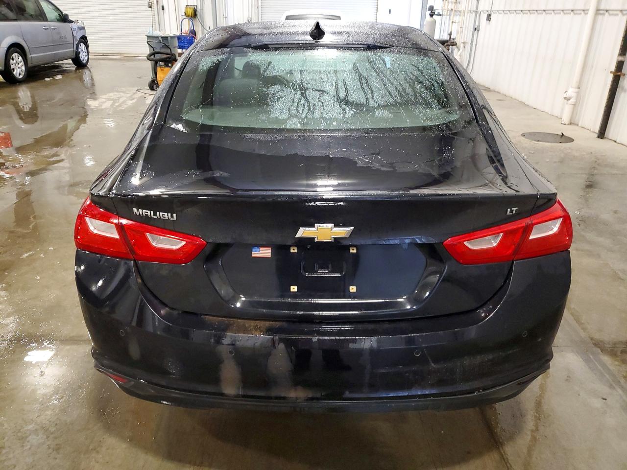 2017 CHEVROLET MALIBU LT photo 16