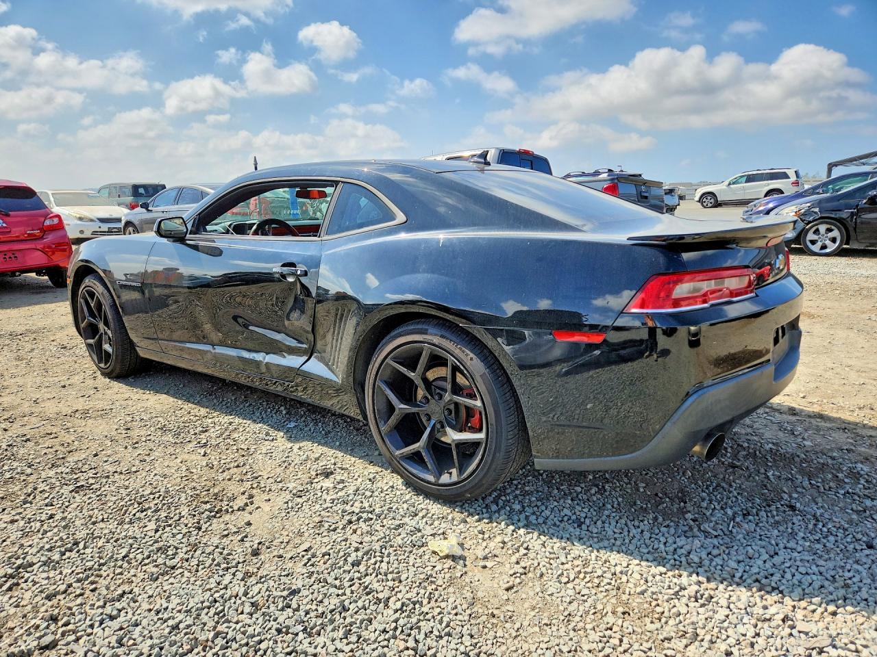 2015 CHEVROLET CAMARO LT photo 3