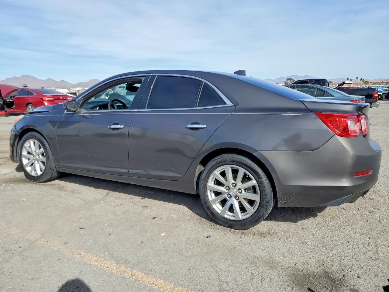 2013 CHEVROLET MALIBU LTZ photo 2
