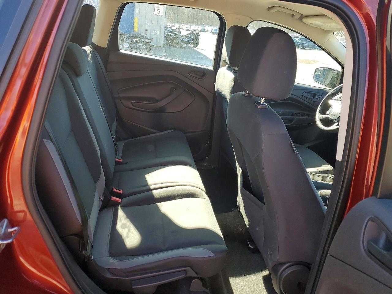 2015 FORD ESCAPE S photo 41