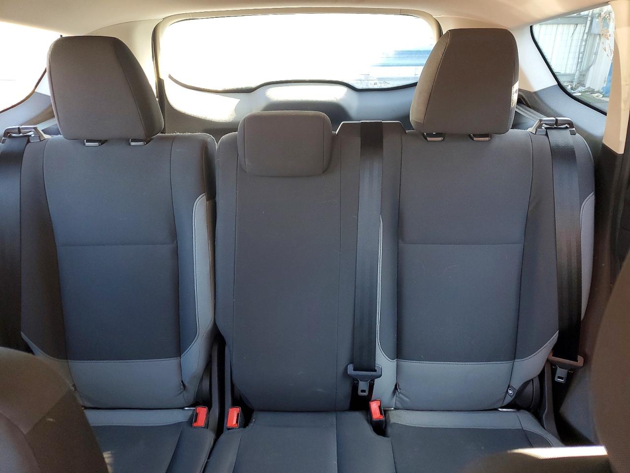 2015 FORD ESCAPE S photo 37