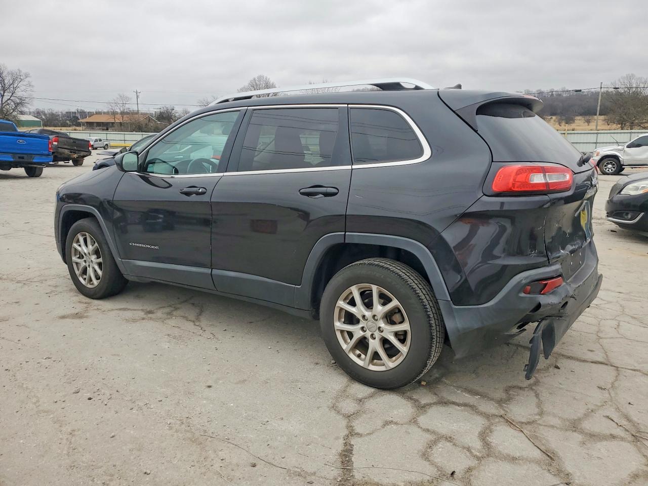 2014 JEEP CHEROKEE LATITUDE photo 3