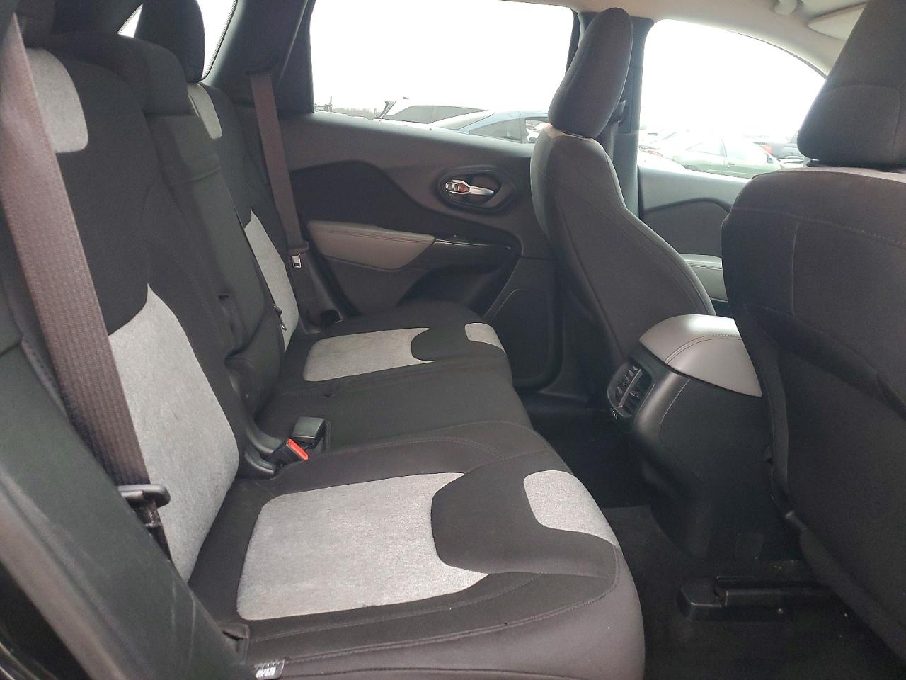 2014 JEEP CHEROKEE LATITUDE photo 21