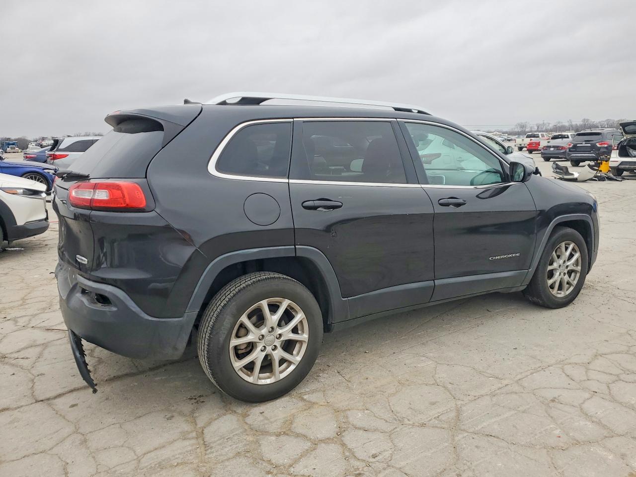 2014 JEEP CHEROKEE LATITUDE photo 5
