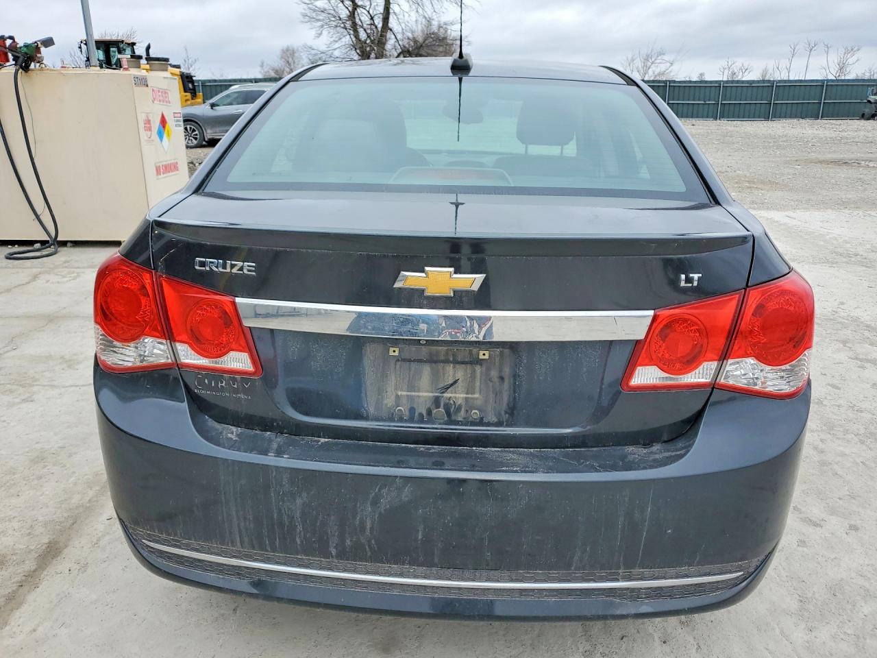 2016 CHEVROLET CRUZE LIMITED LT photo 6