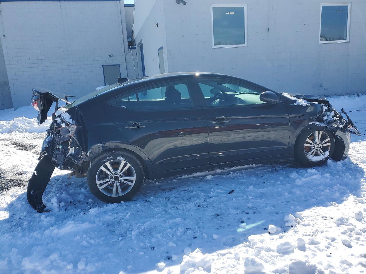 2018 HYUNDAI ELANTRA VALUE EDITION photo 3