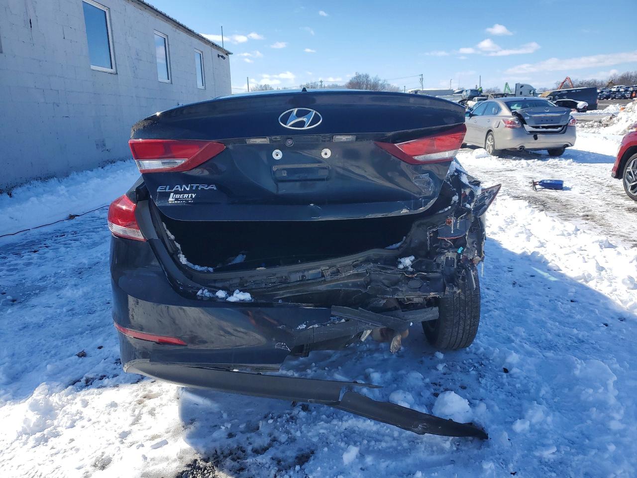 2018 HYUNDAI ELANTRA VALUE EDITION photo 6