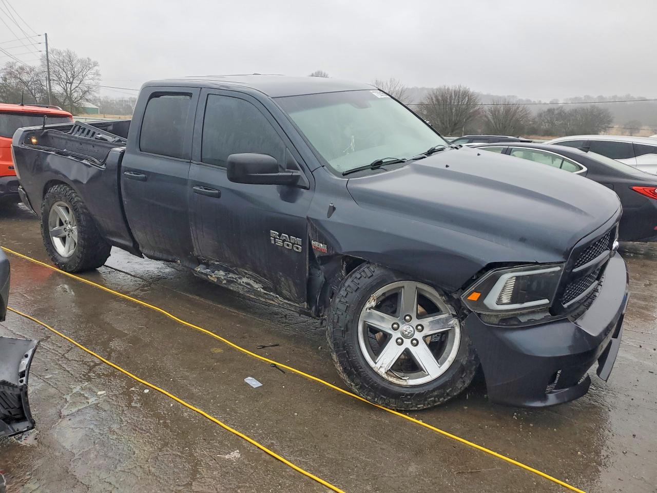 2015 RAM 1500 ST photo 4