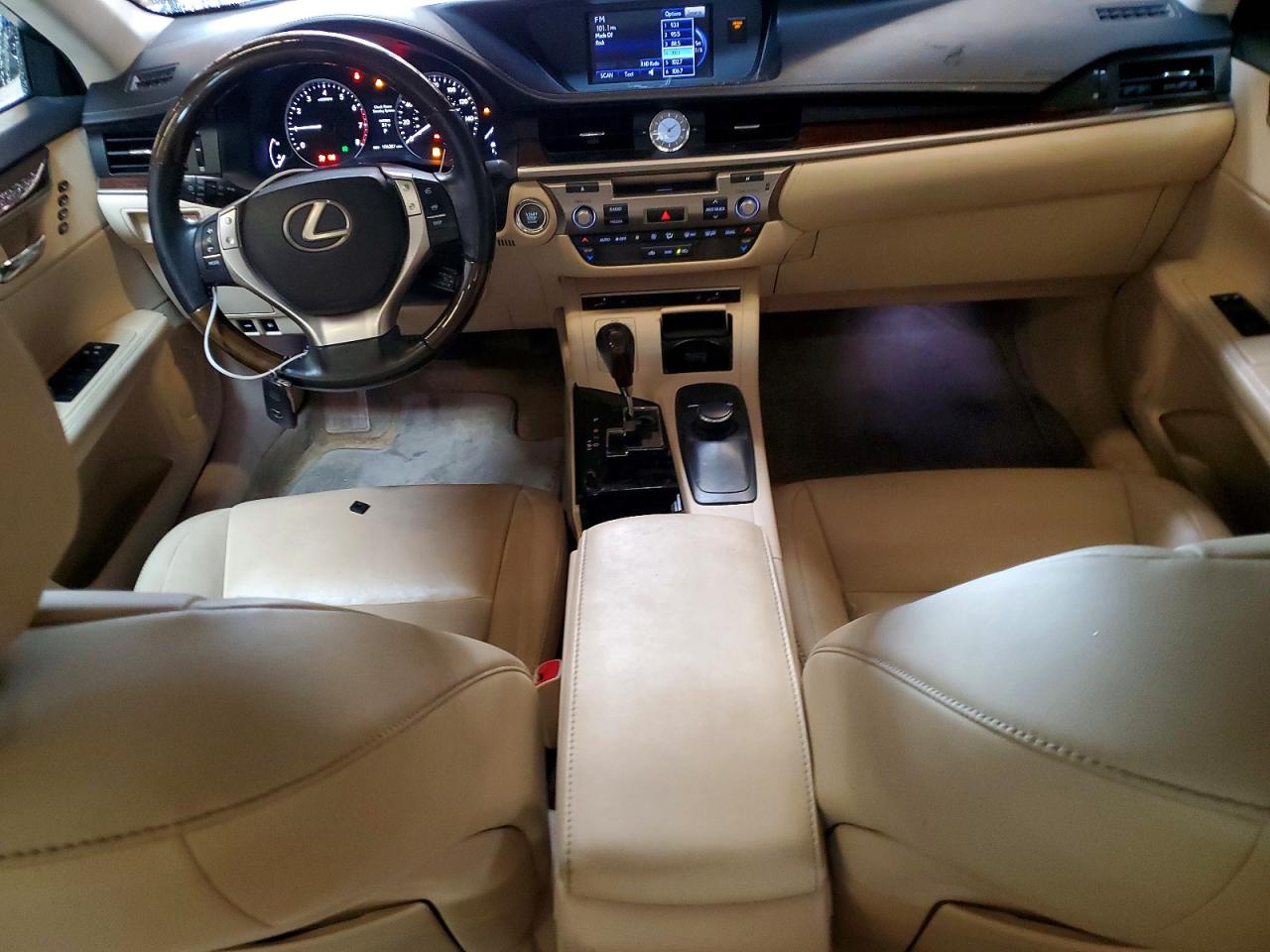 2013 LEXUS ES photo 8
