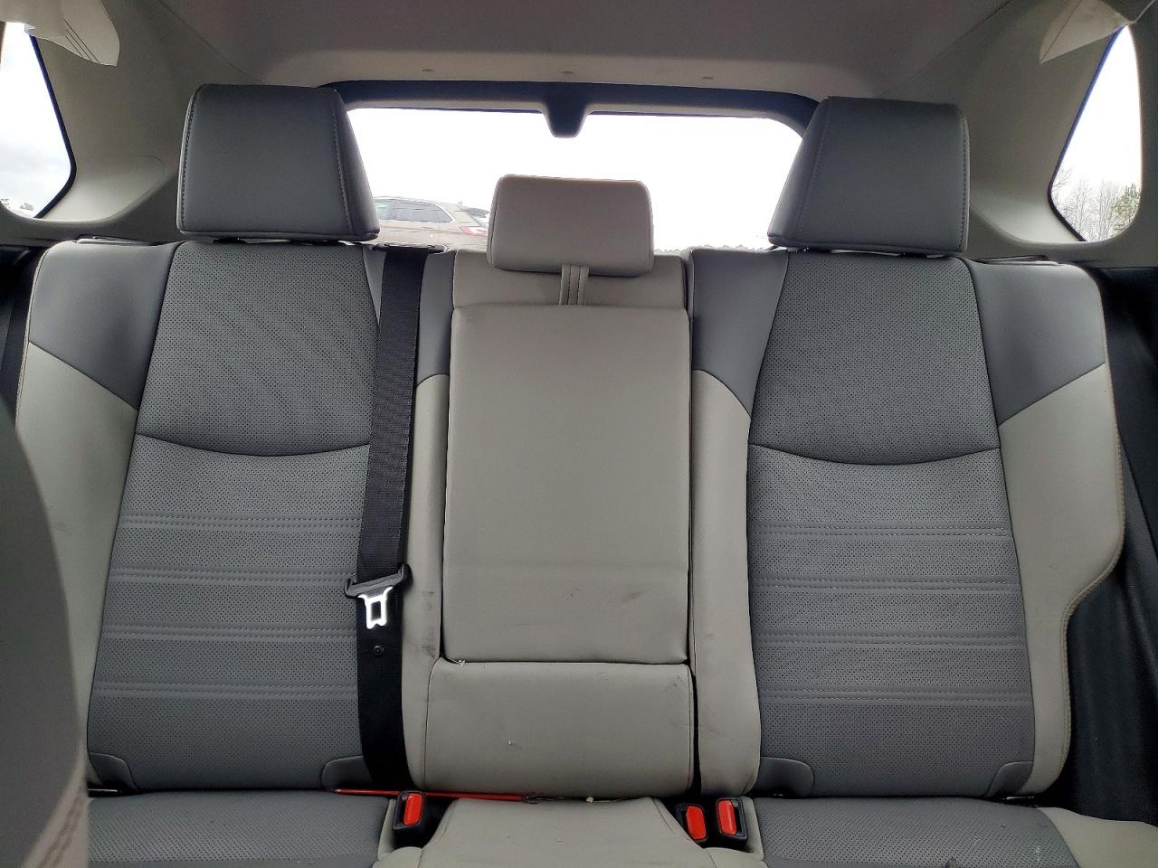 2024 TOYOTA RAV4 LIMITED photo 19