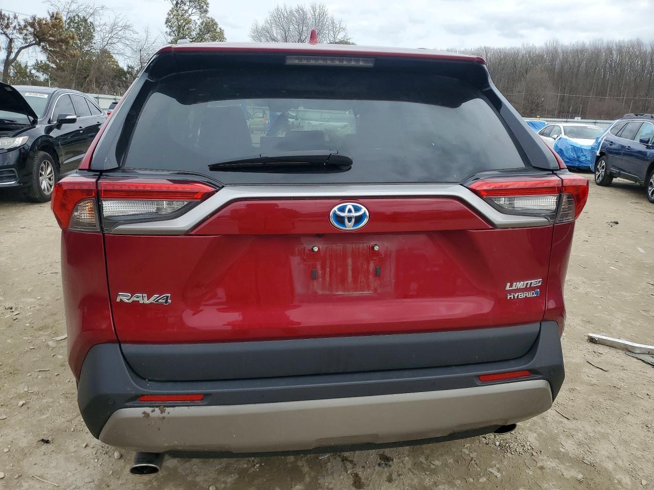 2024 TOYOTA RAV4 LIMITED photo 11