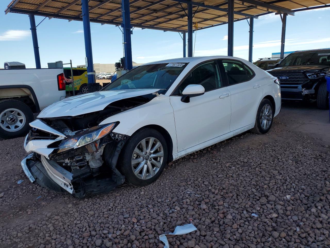 2019 TOYOTA CAMRY