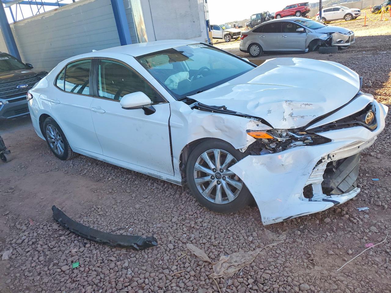 2019 TOYOTA CAMRY L photo 4