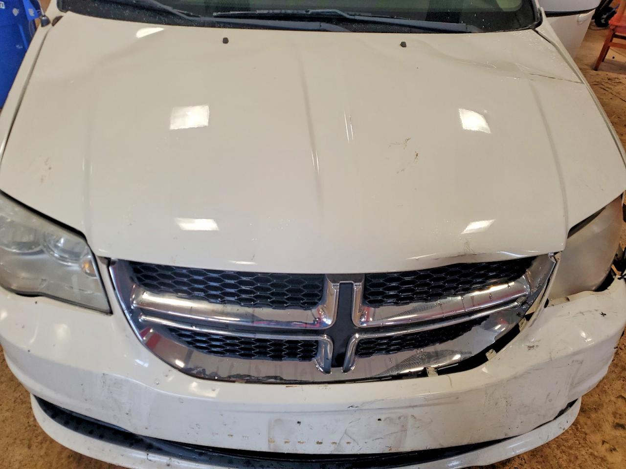 2012 DODGE GRAND CARAVAN SXT photo 23
