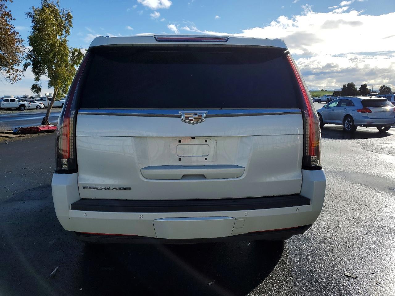 2016 CADILLAC ESCALADE PLATINUM photo 6