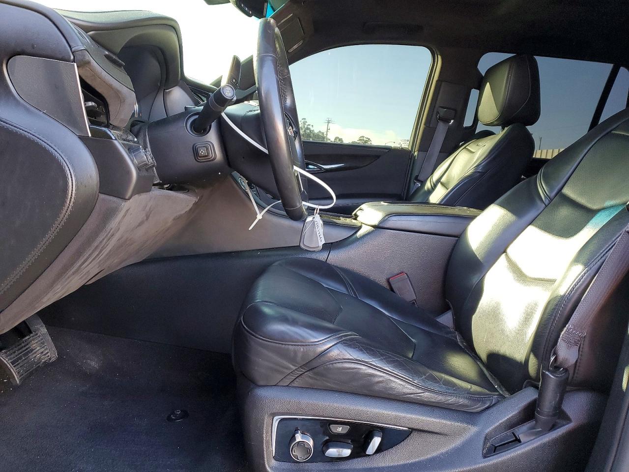 2016 CADILLAC ESCALADE PLATINUM photo 7