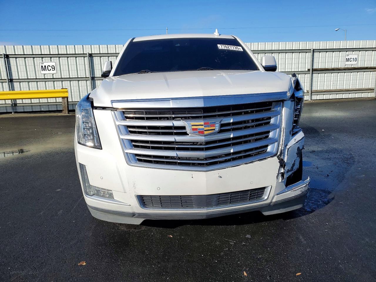 2016 CADILLAC ESCALADE PLATINUM photo 5