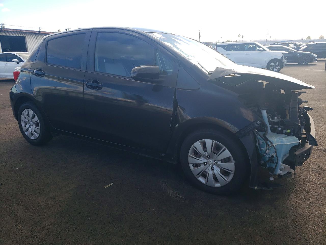 2012 TOYOTA YARIS photo 4